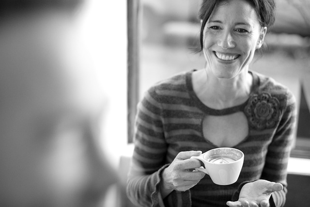 Moderne dating: Finder vi stadig kærligheden offline?